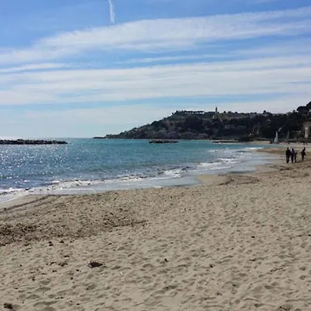 Σπίτι διακοπών Seaview By Rentopolis Arma di Taggia